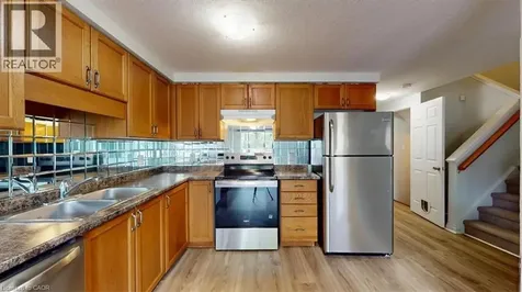980 Creekside Drive Waterloo ON N2V 2W5