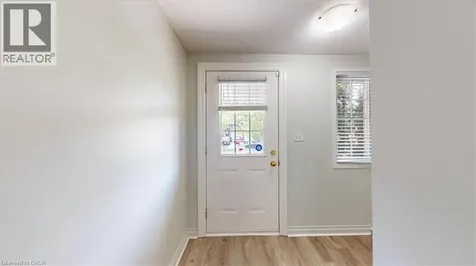 980 Creekside Drive Waterloo ON N2V 2W5