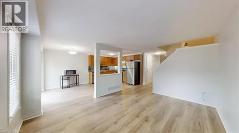 980 Creekside Drive Waterloo ON N2V 2W5