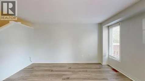 980 Creekside Drive Waterloo ON N2V 2W5