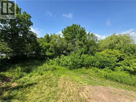 133 Highriver Trail Welland ON L3C 0H6