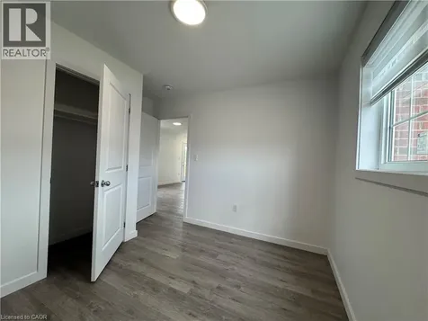 119 Highriver Trail Welland ON L3C 0H6