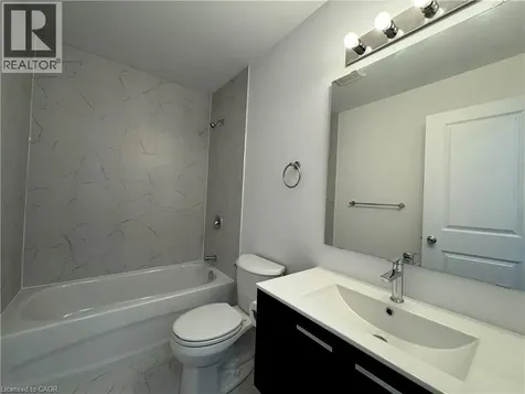119 Highriver Trail Welland ON L3C 0H6