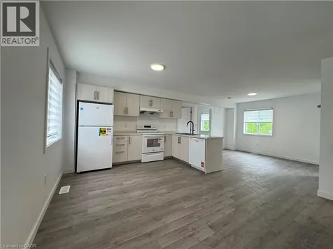 119 Highriver Trail Welland ON L3C 0H6