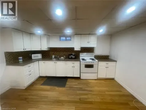 135 Northgate Drive Welland ON L3C 5Y3
