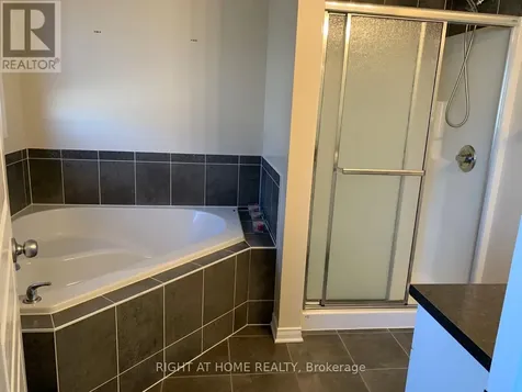 1602 Westhall Way Ottawa ON K2M 0G8