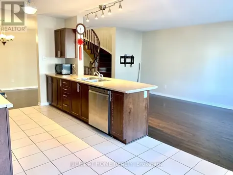 1602 Westhall Way Ottawa ON K2M 0G8