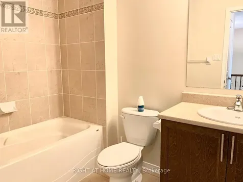 1602 Westhall Way Ottawa ON K2M 0G8