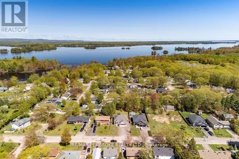 21A East Street Petawawa ON K8H 2N7