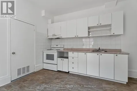 174 Arthur Street Ottawa ON K1R 7C4