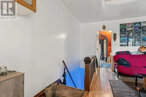 174 Arthur Street Ottawa ON K1R 7C4