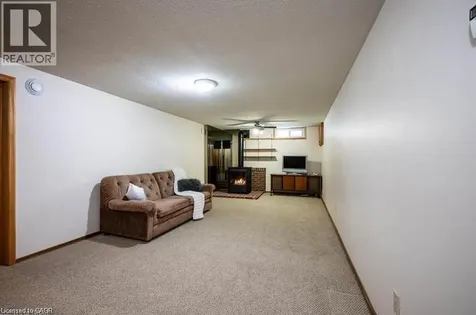 93 Hillview Drive Baden ON N3A 2V3