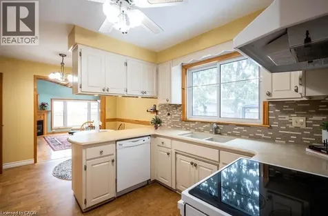 93 Hillview Drive Baden ON N3A 2V3