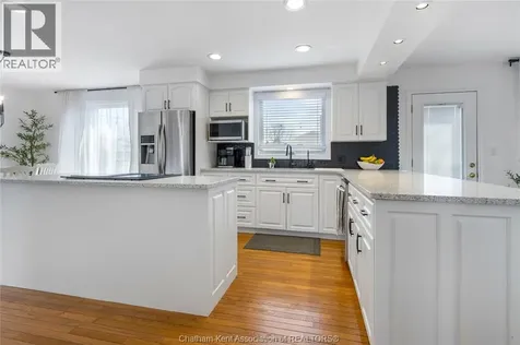 76 Pamela Crescent Chatham ON N7L 4S5
