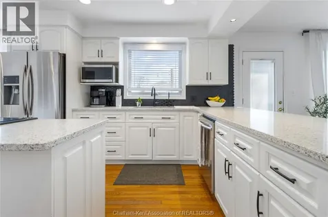 76 Pamela Crescent Chatham ON N7L 4S5