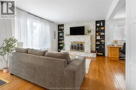 76 Pamela Crescent Chatham ON N7L 4S5