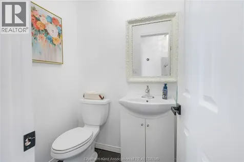76 Pamela Crescent Chatham ON N7L 4S5