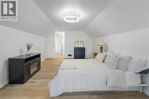 76 Pamela Crescent Chatham ON N7L 4S5