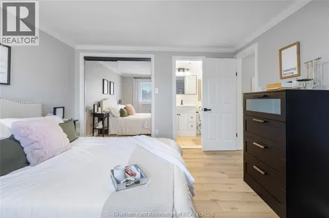 76 Pamela Crescent Chatham ON N7L 4S5