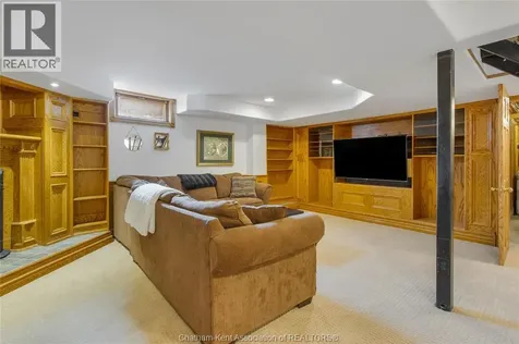 76 Pamela Crescent Chatham ON N7L 4S5