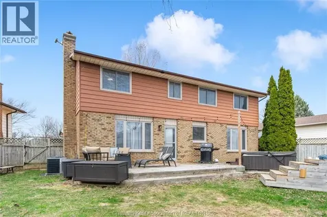 76 Pamela Crescent Chatham ON N7L 4S5