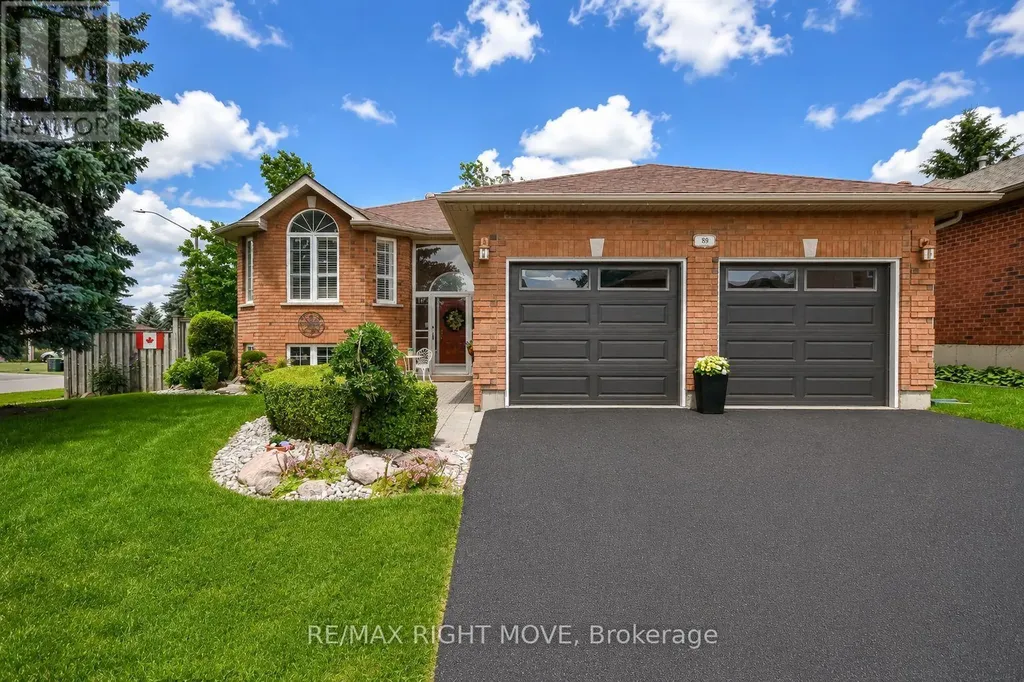 89 Carter Crescent Orillia ON L3V 7R9