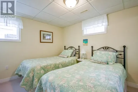 89 Carter Crescent Orillia ON L3V 7R9