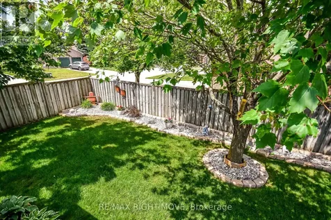89 Carter Crescent Orillia ON L3V 7R9
