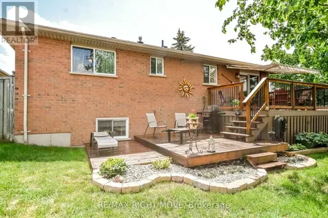 89 Carter Crescent Orillia ON L3V 7R9