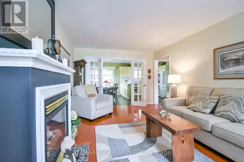 89 Carter Crescent Orillia ON L3V 7R9
