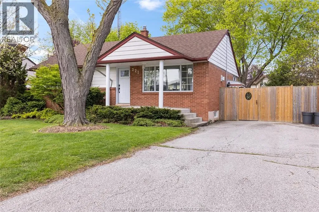 221 Grace Road Tecumseh ON N8N 2G6