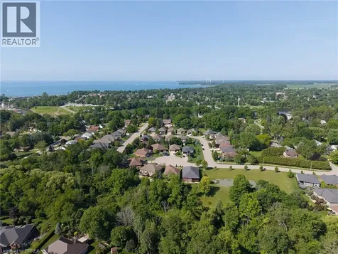37 Mulberry Lane Port Dover ON N0A 1N6