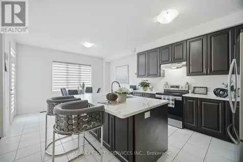 585 Dougall Avenue Caledon ON L7C 3Z2