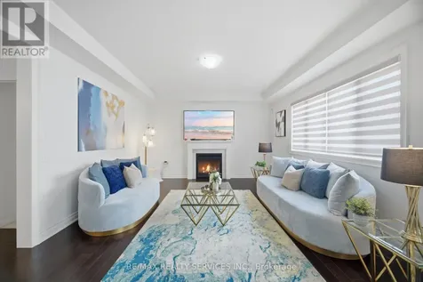 585 Dougall Avenue Caledon ON L7C 3Z2