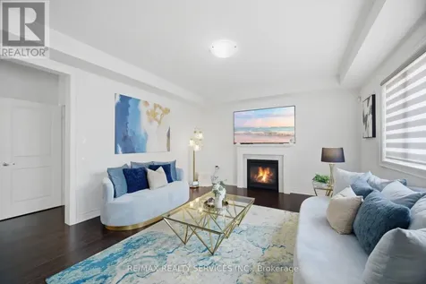 585 Dougall Avenue Caledon ON L7C 3Z2