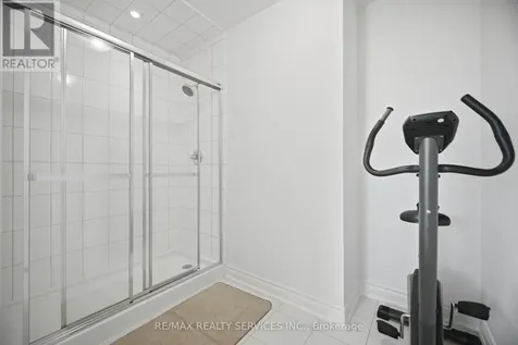 585 Dougall Avenue Caledon ON L7C 3Z2