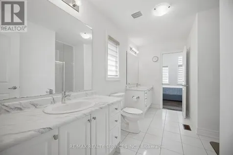 585 Dougall Avenue Caledon ON L7C 3Z2