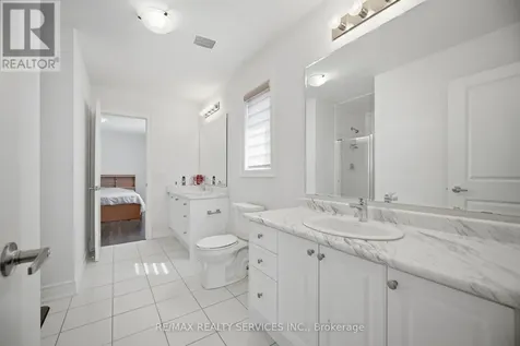 585 Dougall Avenue Caledon ON L7C 3Z2