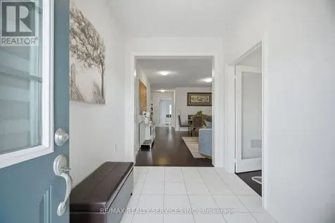 585 Dougall Avenue Caledon ON L7C 3Z2