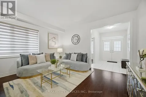 585 Dougall Avenue Caledon ON L7C 3Z2