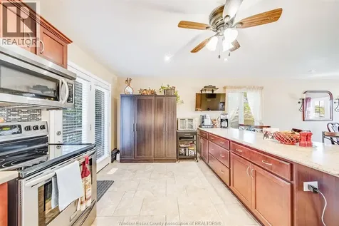298 Kempt Street Amherstburg ON N9V 2H8