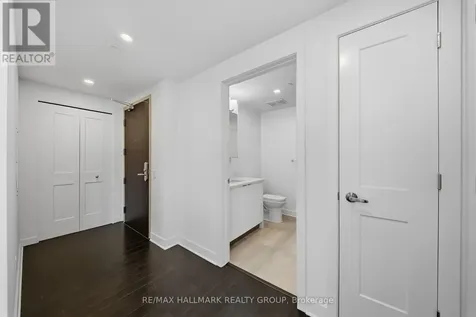180 George Street Ottawa ON K1N 0G8