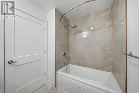 180 George Street Ottawa ON K1N 0G8