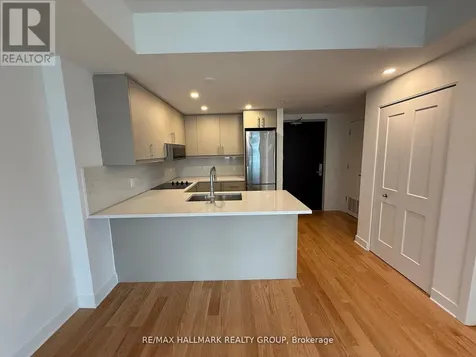 180 George Street Ottawa ON K1N 0G8