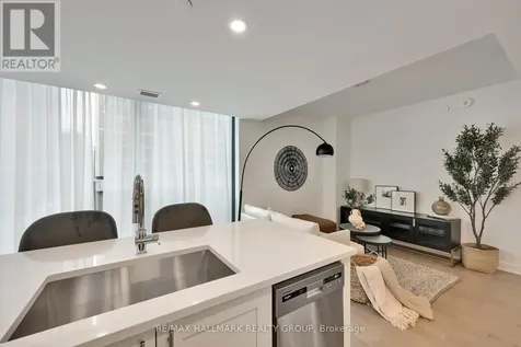 340 Queen Street Ottawa ON K1R 0G1
