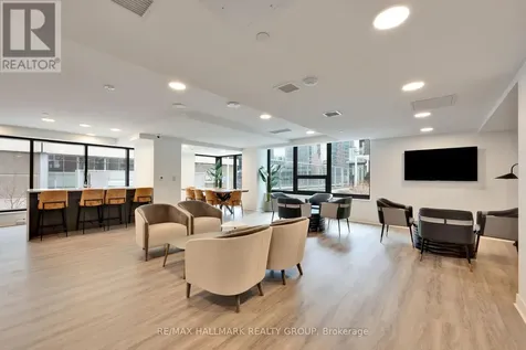 340 Queen Street Ottawa ON K1R 0G1