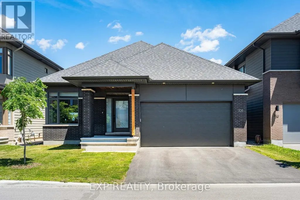 708 Wooler Place Ottawa ON K1T 0T6