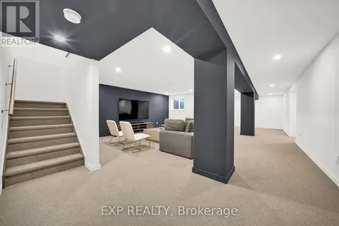 708 Wooler Place Ottawa ON K1T 0T6