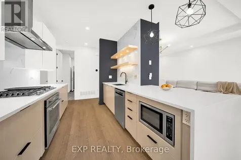 708 Wooler Place Ottawa ON K1T 0T6