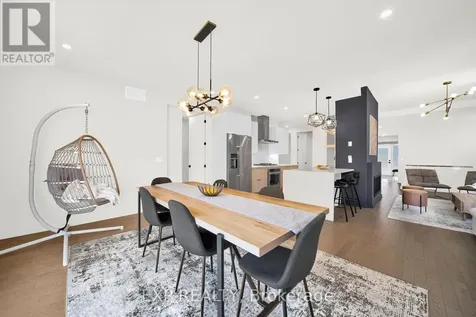 708 Wooler Place Ottawa ON K1T 0T6